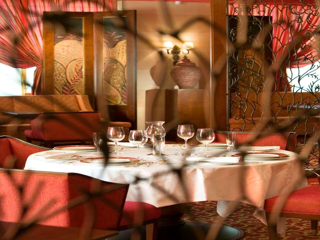 Royal Hotel Oran - Mgallery By Sofitel Restoran fotoğraf